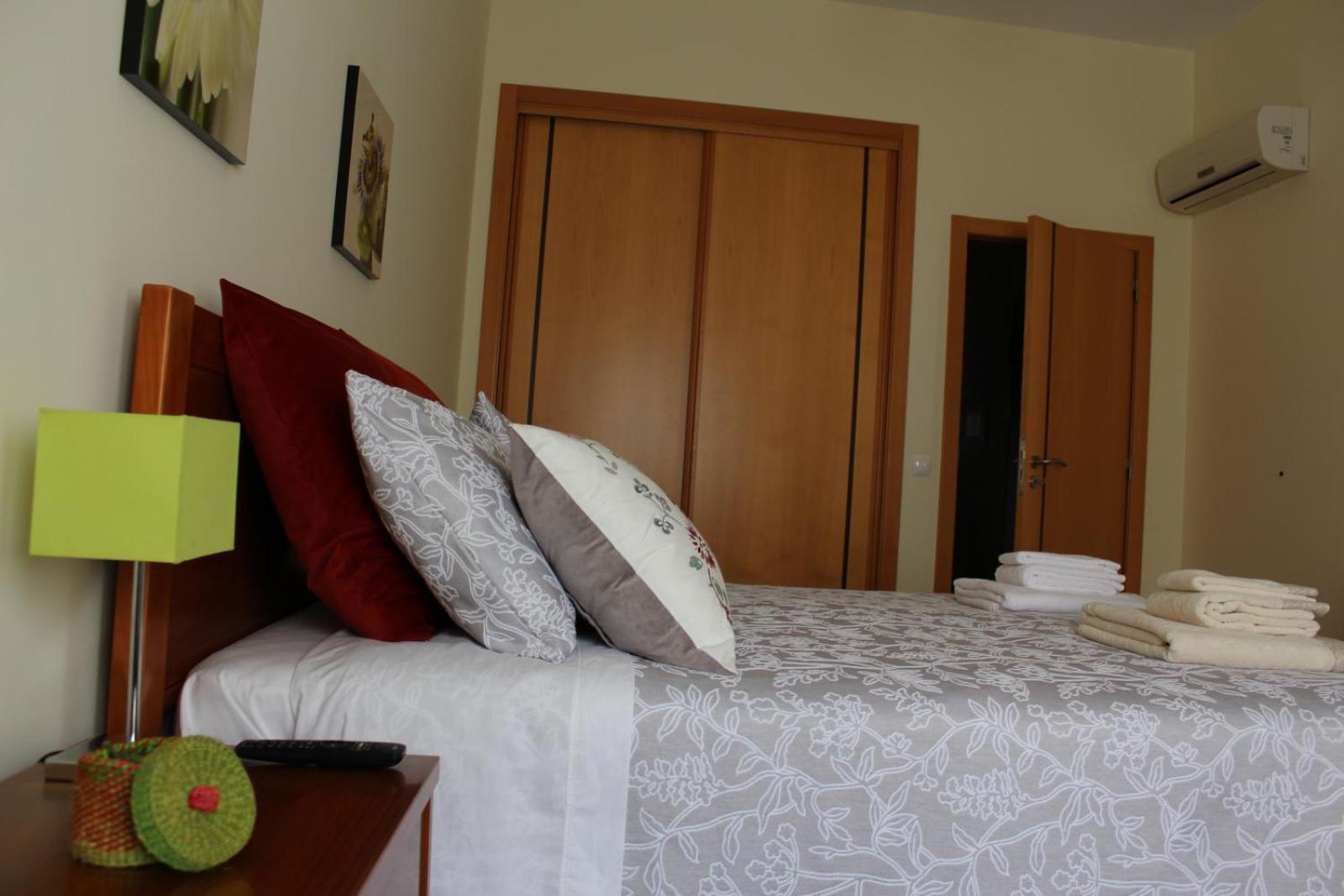 Charming Luz House - T2 Apartment With Jacuzzi ตาวิรา ภายนอก รูปภาพ